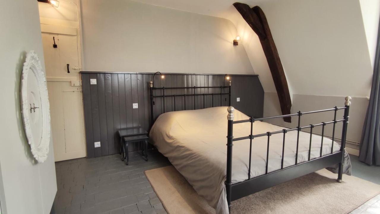 Chateau La Mothaye - Self Catering Apartments With Pool In The Loire Valley Les Bois-d'Anjou Exterior photo